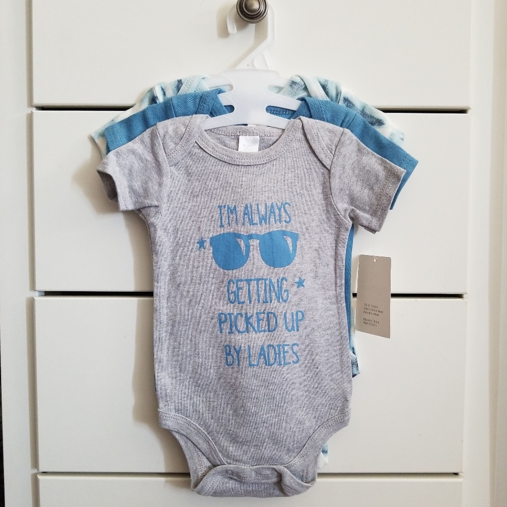 Baby Kiss 3 Pack Onesies